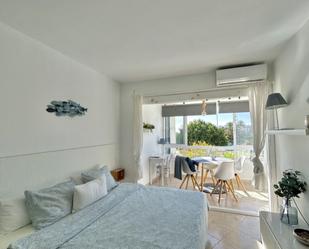 Bedroom of Flat for sale in Torremolinos  with Furnished, Oven and Washing machine