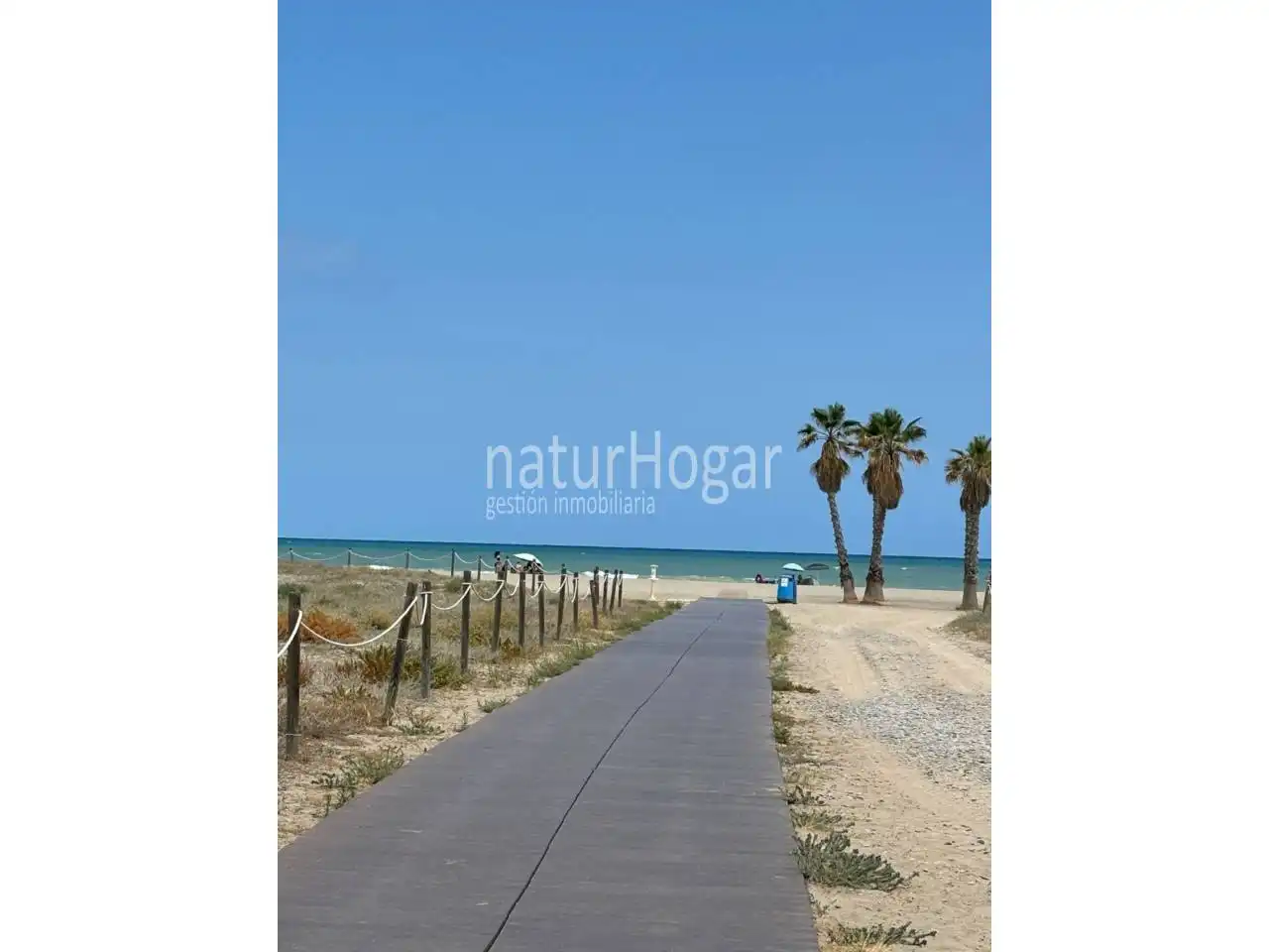 Vista exterior de Apartamento de alquiler en Canet d'En Berenguer con Aire acondicionado, Amueblado y Piscina comunitaria
