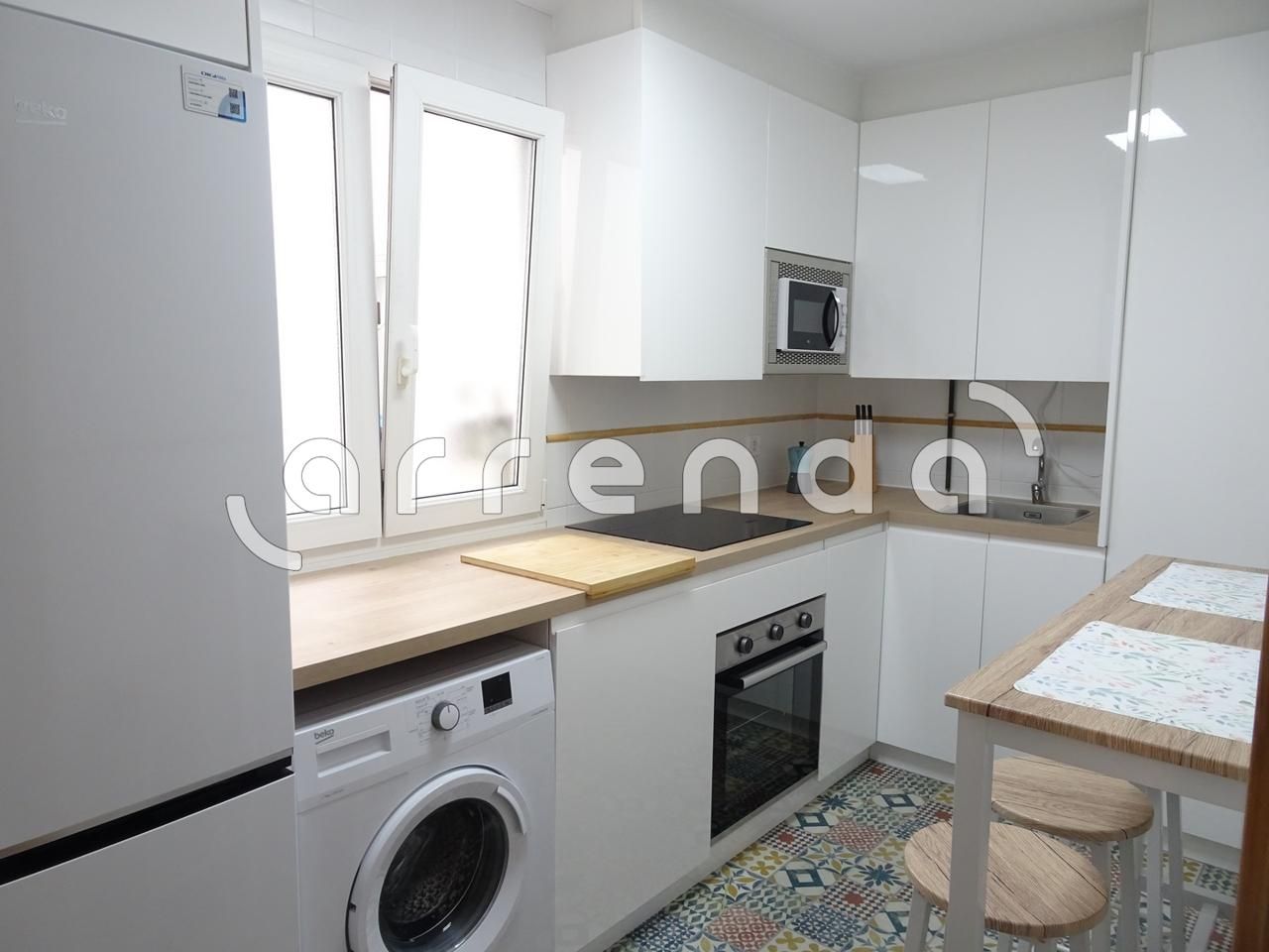 Piso de alquiler en Floranes, Cuatro Caminos