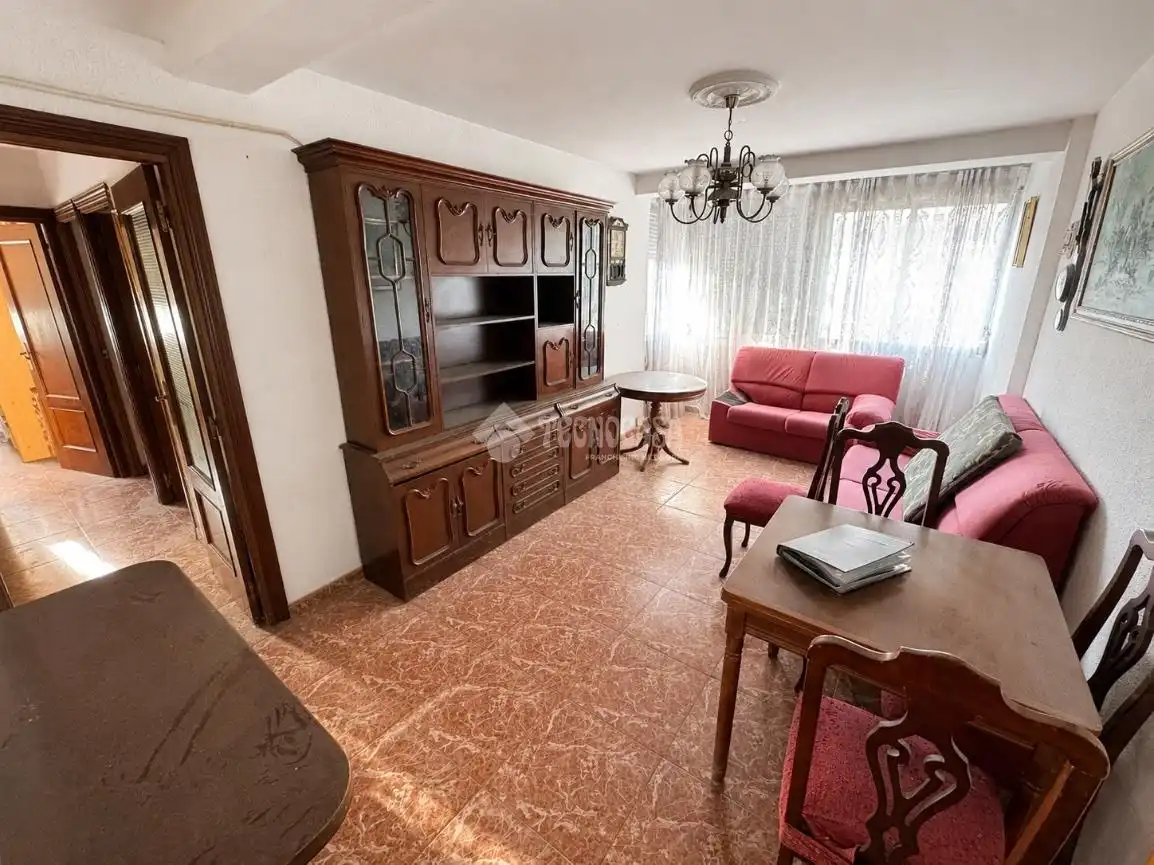 Living room of Flat for sale in Aranjuez  with Air Conditioner and Storage room