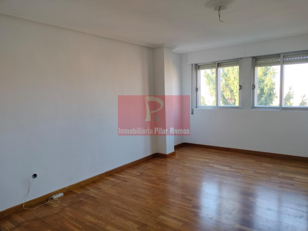 Piso en venta en San Esteban, León Capital