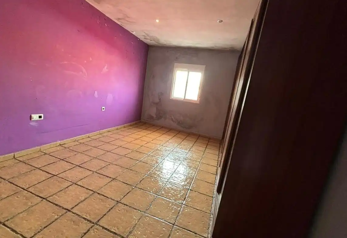 Detached homes for sale in Algeciras  with Private garden