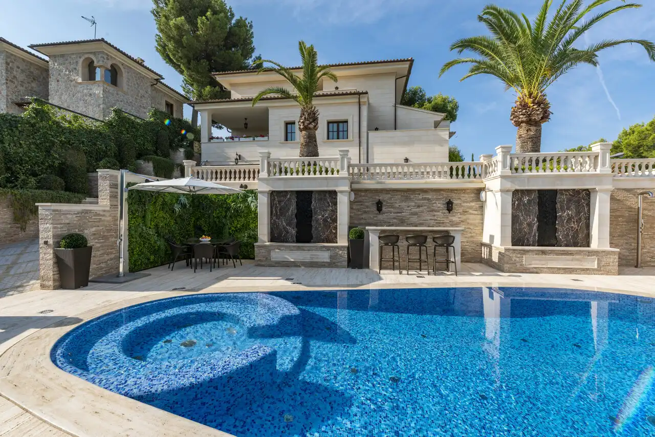 Country house zum Verkauf in Peguera
