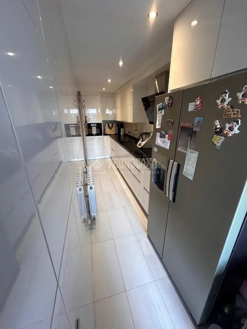 Cocina de Piso en venta en Madrid con Calefacción y Terraza