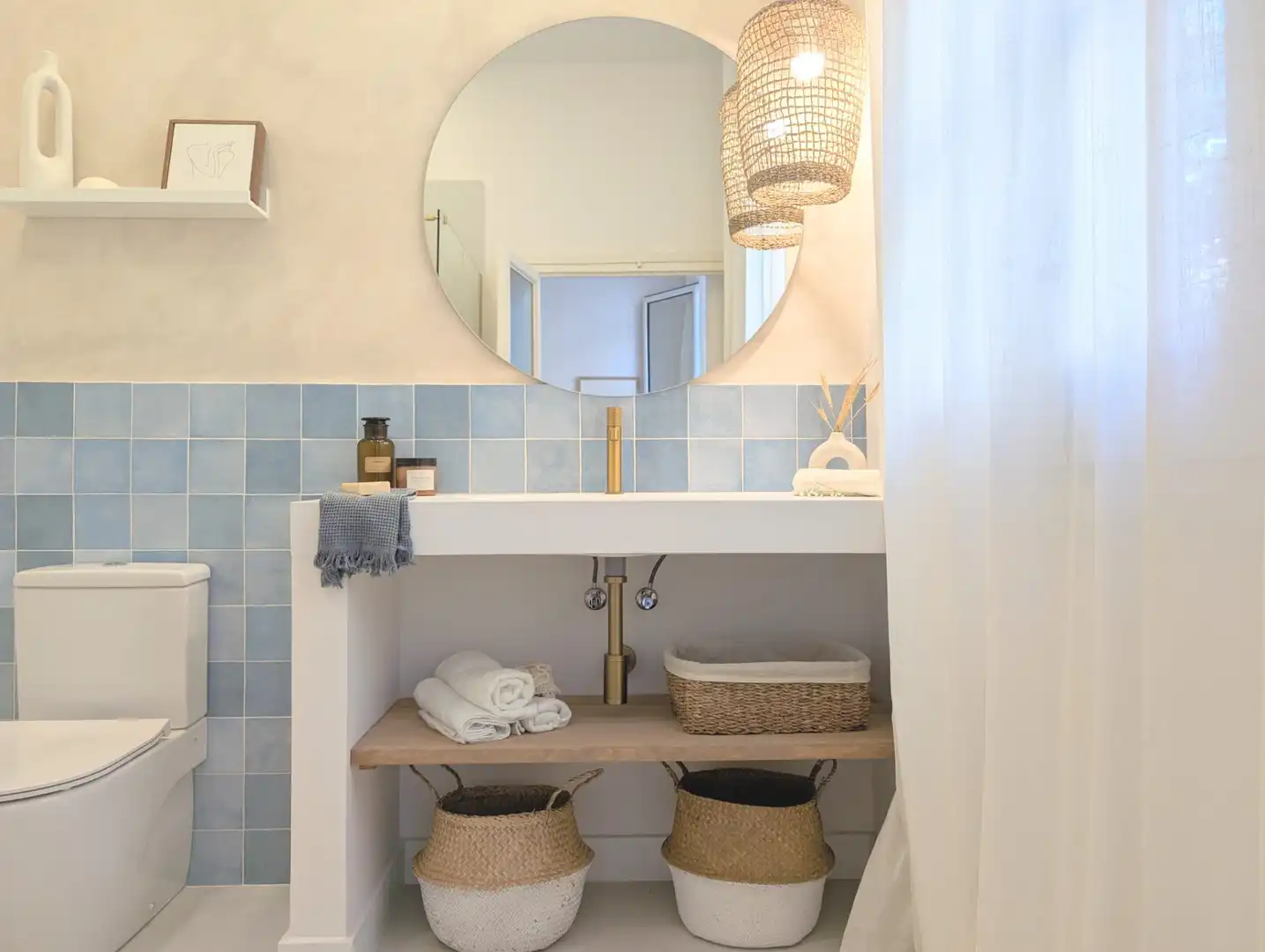 Baño de Casa adosada en venta en Mataró con Aire acondicionado, Calefacción y Parquet