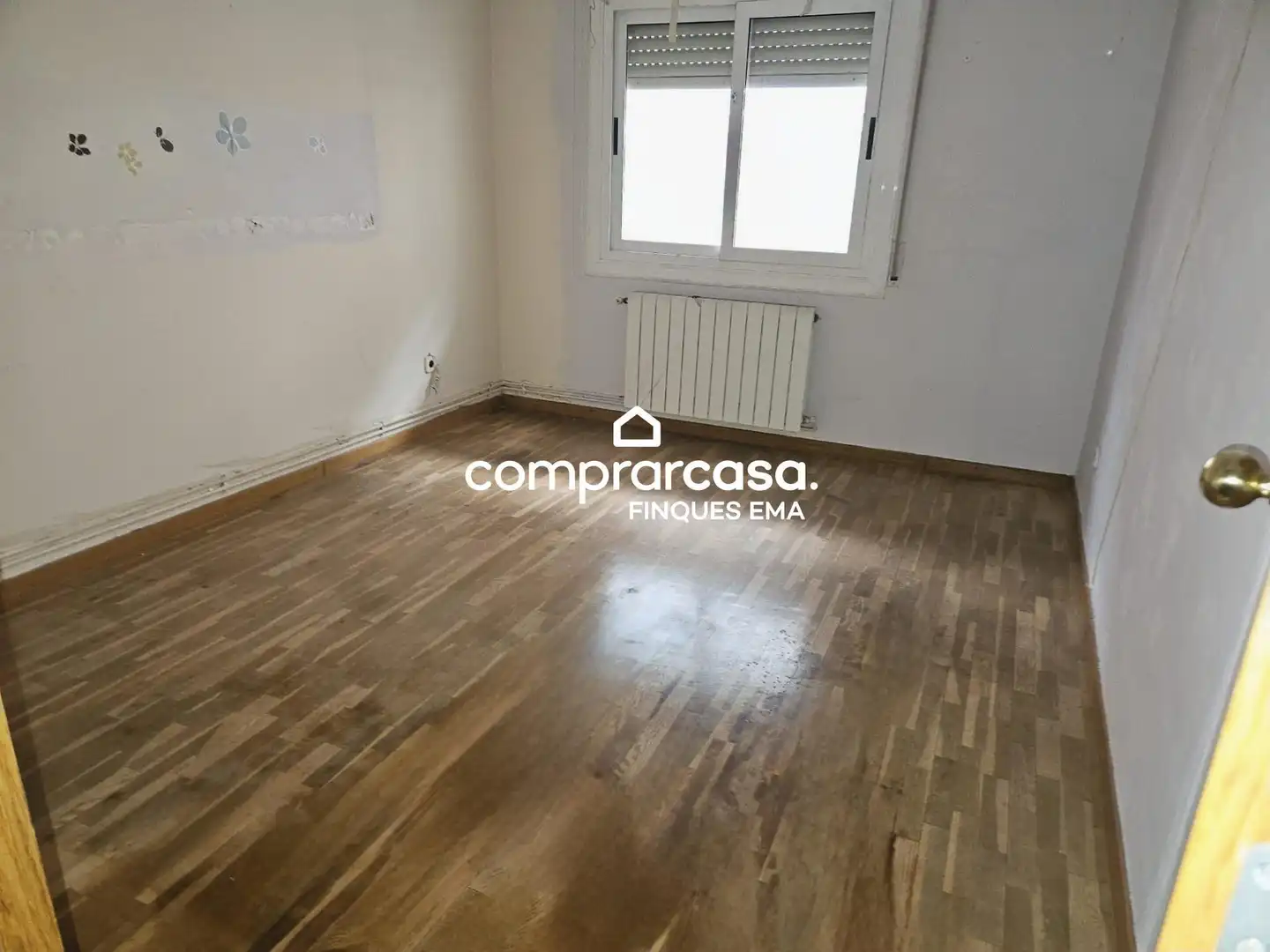 Pis en venda en Sant Boi de Llobregat amb Parquet i Balcó
