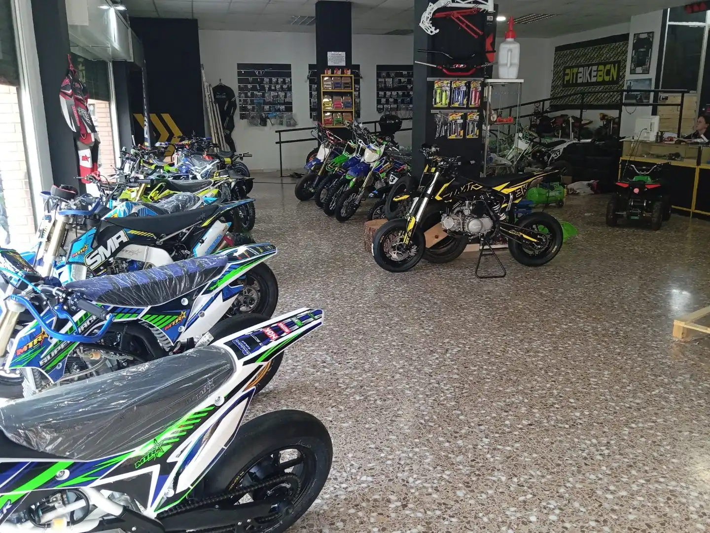 Local comercial en traspàs a Bruguers 5, imagen 8