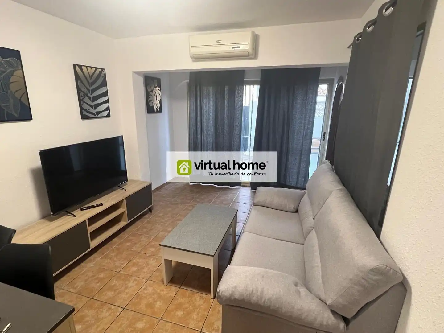 Sala d'estar de Casa o xalet de lloguer en Relleu amb Aire condicionat i Terrassa