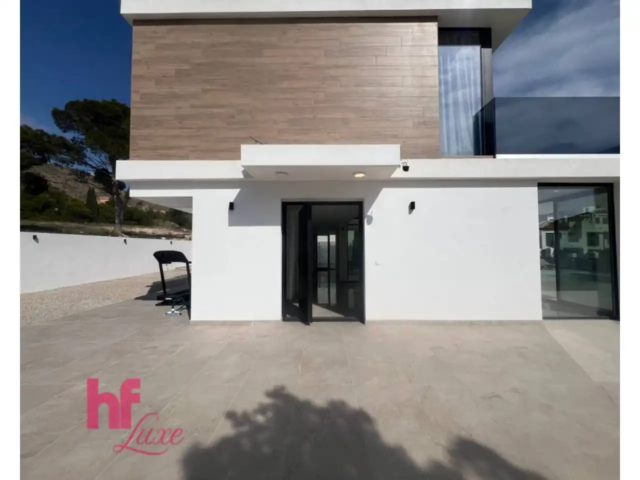 Detached house with pool for sale in Calle Londres, imagen 37