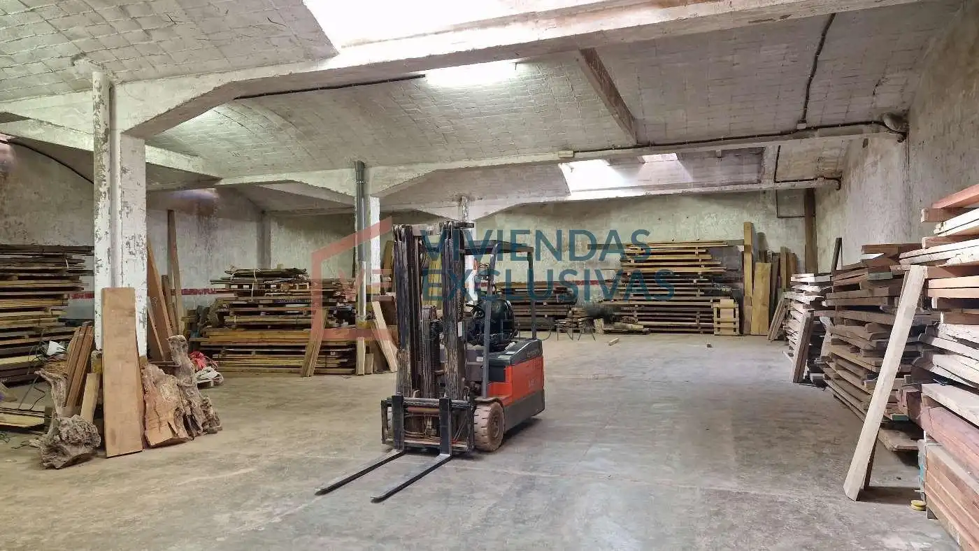 Local comercial en venta en Carrer de Llançà, imagen 8