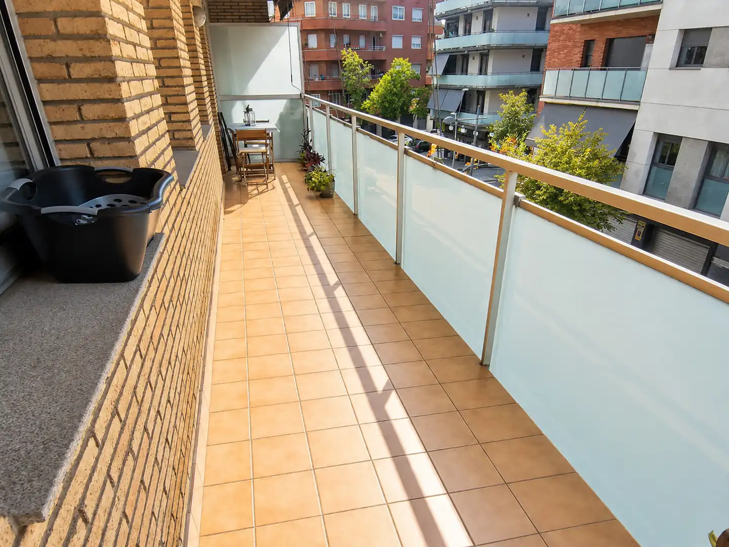 Terraza de Piso en venta en Molins de Rei con Calefacción, Parquet y Balcón