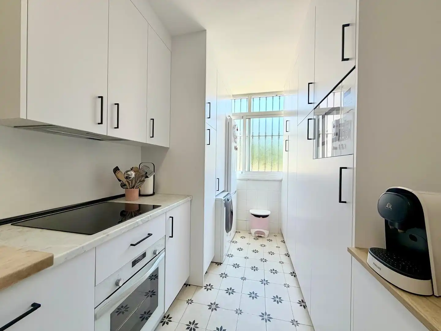 Kitchen of Flat for sale in Roquetas de Mar  with Air Conditioner, Heating and Terrace