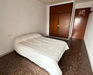 Bedroom of Apartment to share in Reus  with Furnished, Oven and Washing machine