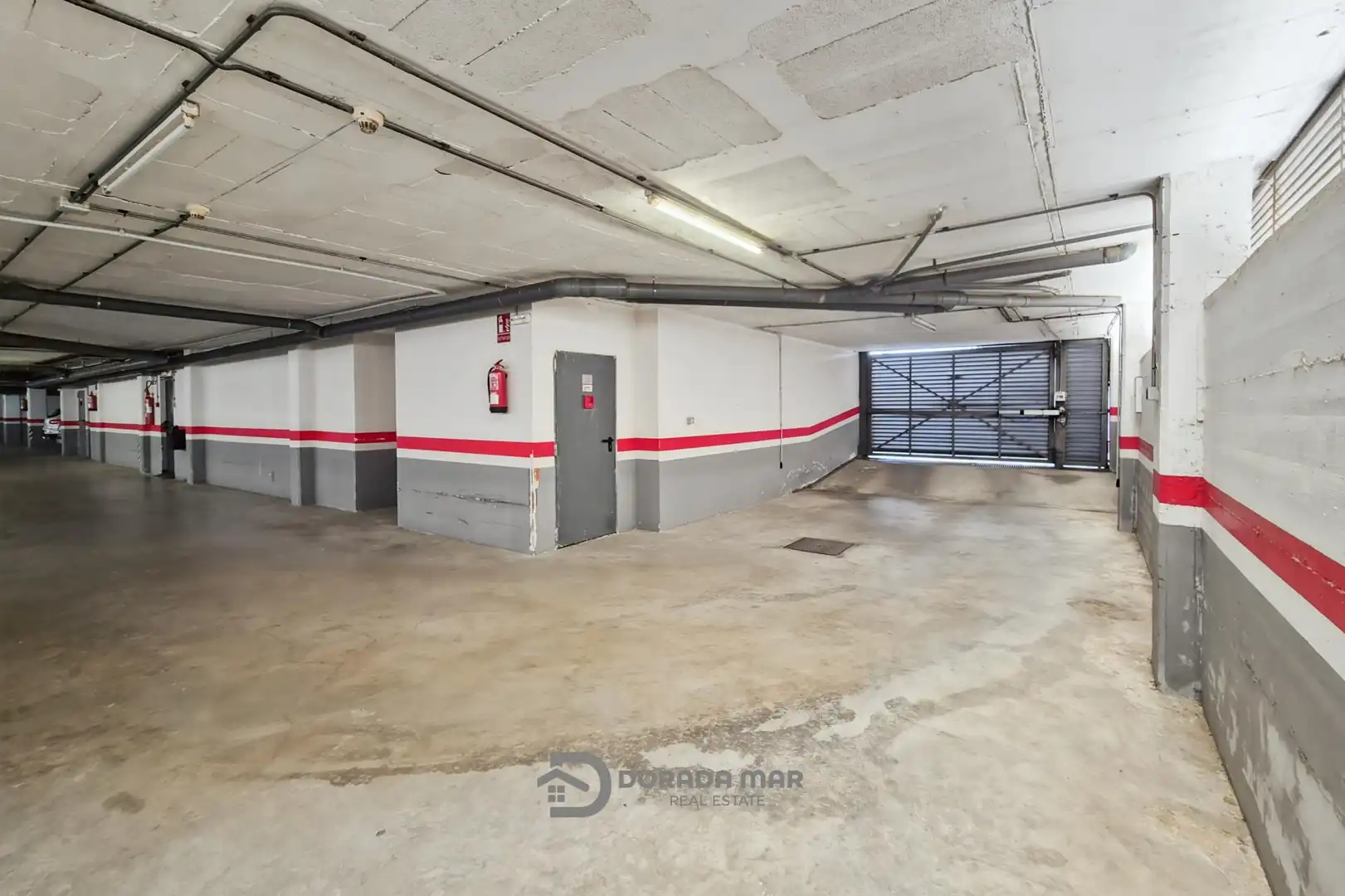 Aparcament de Apartament en venda en Cubelles amb Calefacció, Jardí privat i Terrassa