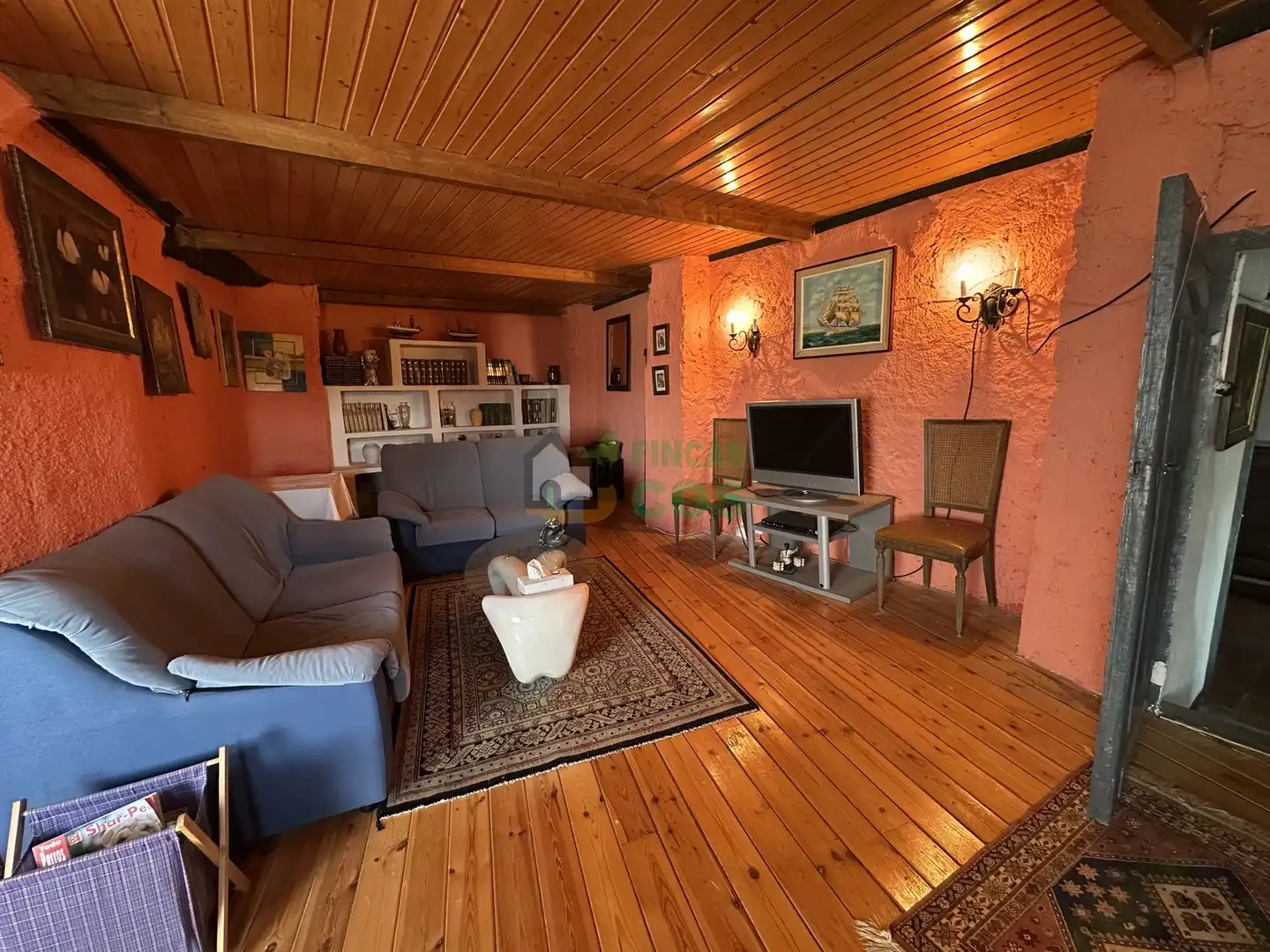 Living room of Houses for sale in Montmaneu