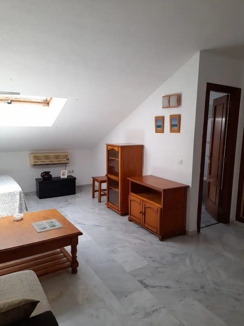 Sala d'estar de Apartament en venda en Málaga amb Moblat, Rentadora i Microones