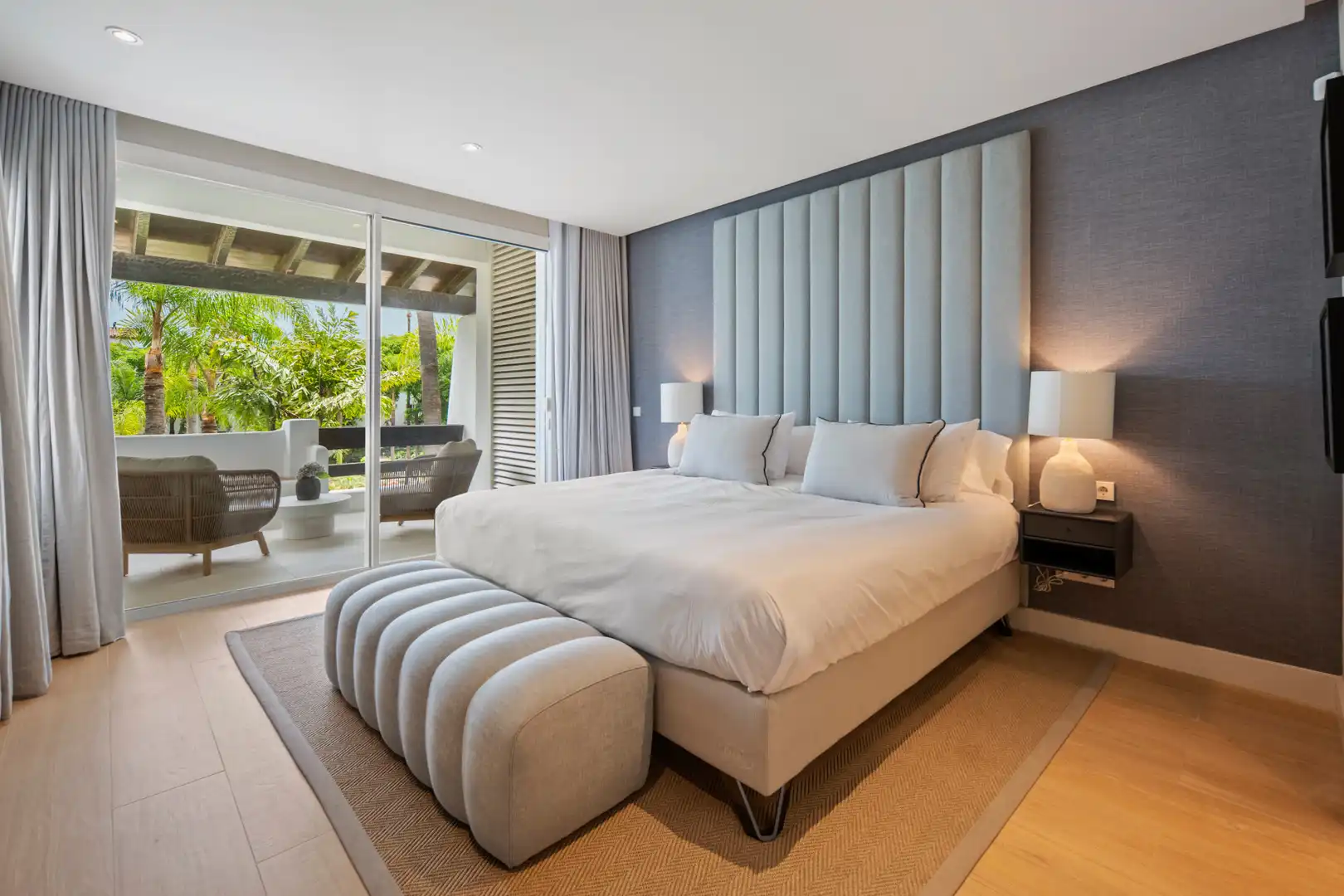 Apartamento con piscina en venta en Milla de Oro, imagen 27