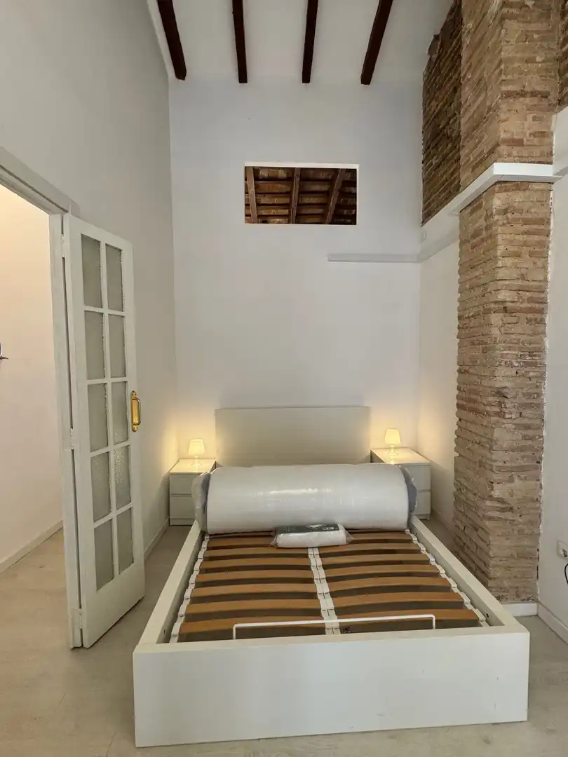 Habitación de Piso en venta en Valencia con Aire acondicionado, Calefacción y Amueblado