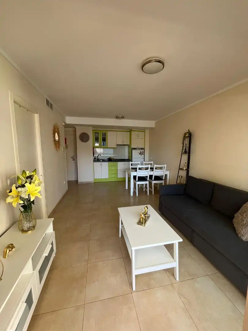 Sala d'estar de Apartament en venda en Calpe / Calp amb Aire condicionat, Calefacció i Terrassa