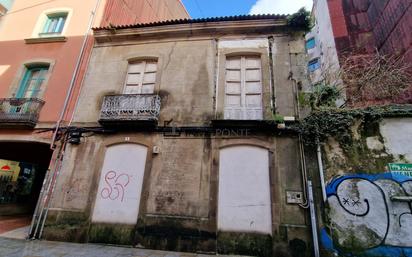 Vista exterior de Casa o xalet en venda en Vilagarcía de Arousa