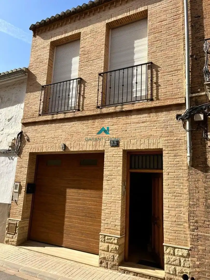 Vista exterior de Casa o chalet en venta en Valencia con Aire acondicionado, Calefacción y Jardín privado