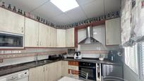 Cuina de Casa o xalet en venda en Amposta amb Aire condicionat, Calefacció i Terrassa