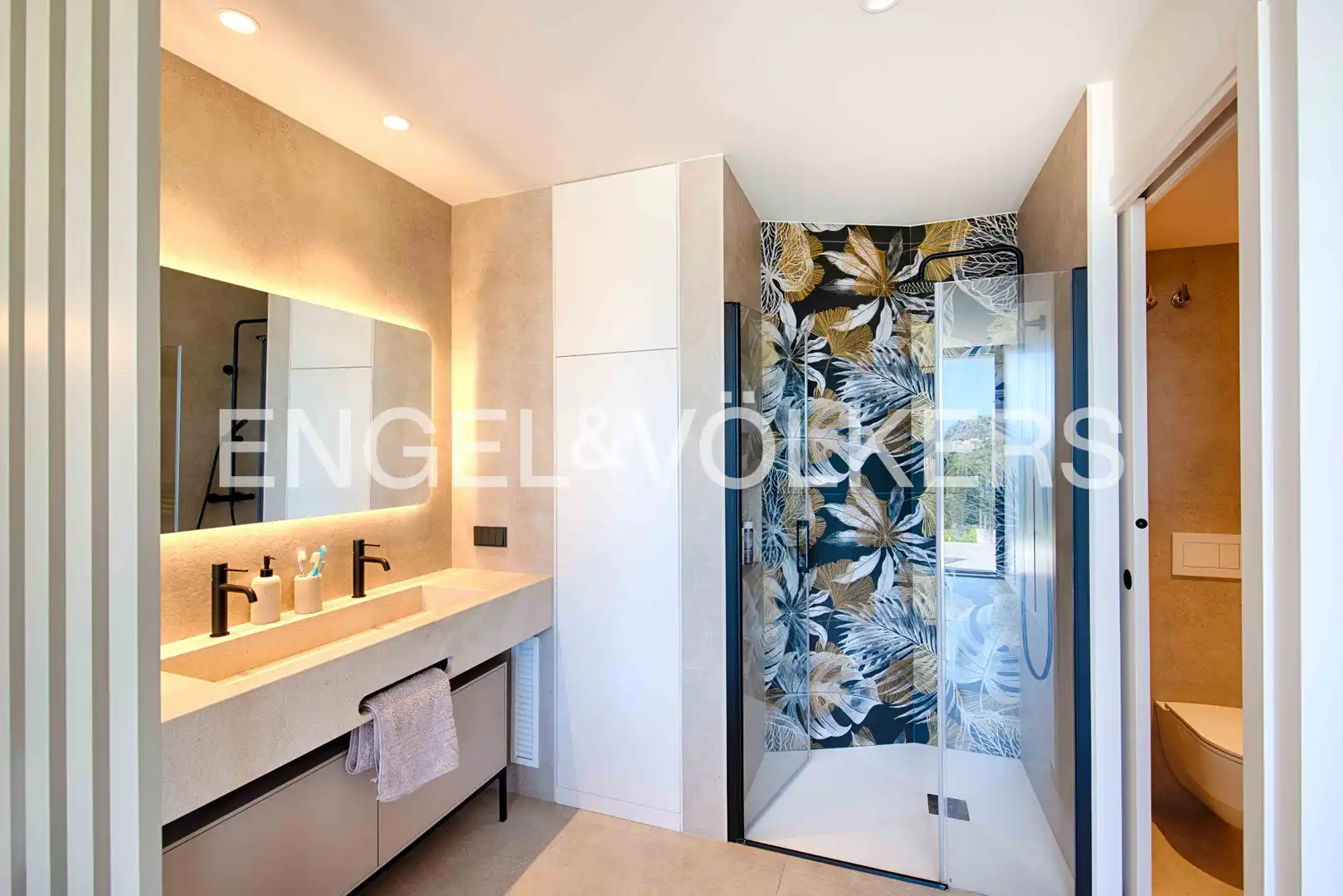 Bathroom of Houses for sale in Colera  with Air Conditioner, Heating and Private garden