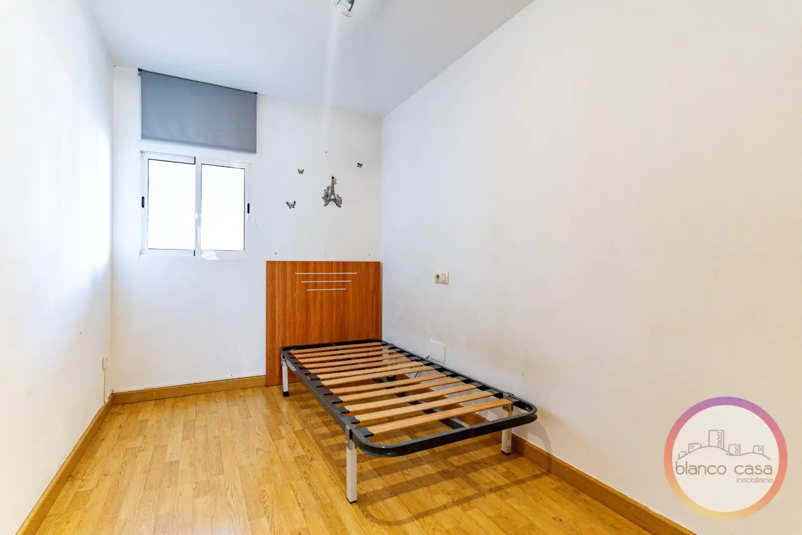 Habitación de Piso en venta en Carballo con Terraza, Trastero y Amueblado