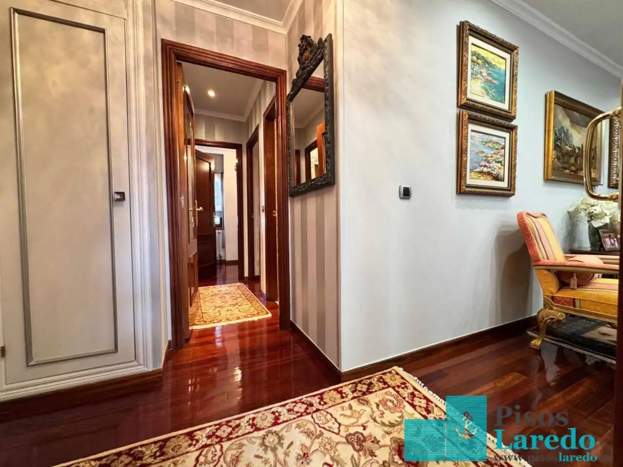 Flat for rent in Calle Marqués de Valdecilla, 8, Centro