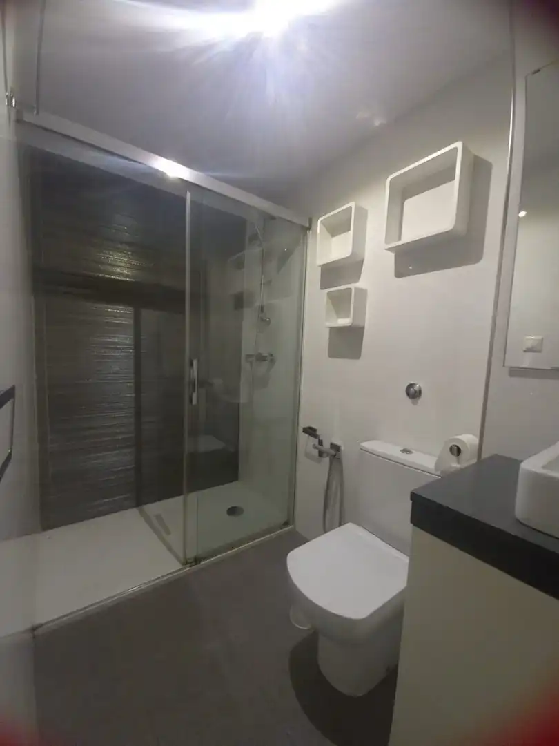Bathroom of Flat for rent in Córdoba  with Air Conditioner, Heating and Terrace