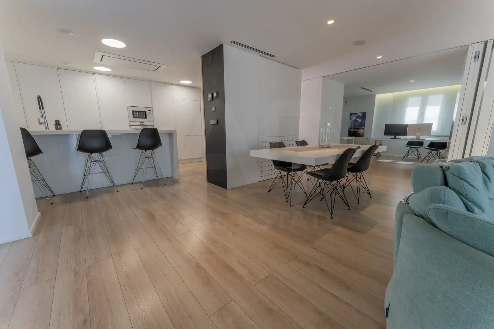 Sala de estar de Casa o chalet en venta en Petrer con Calefacción, Terraza y Piscina
