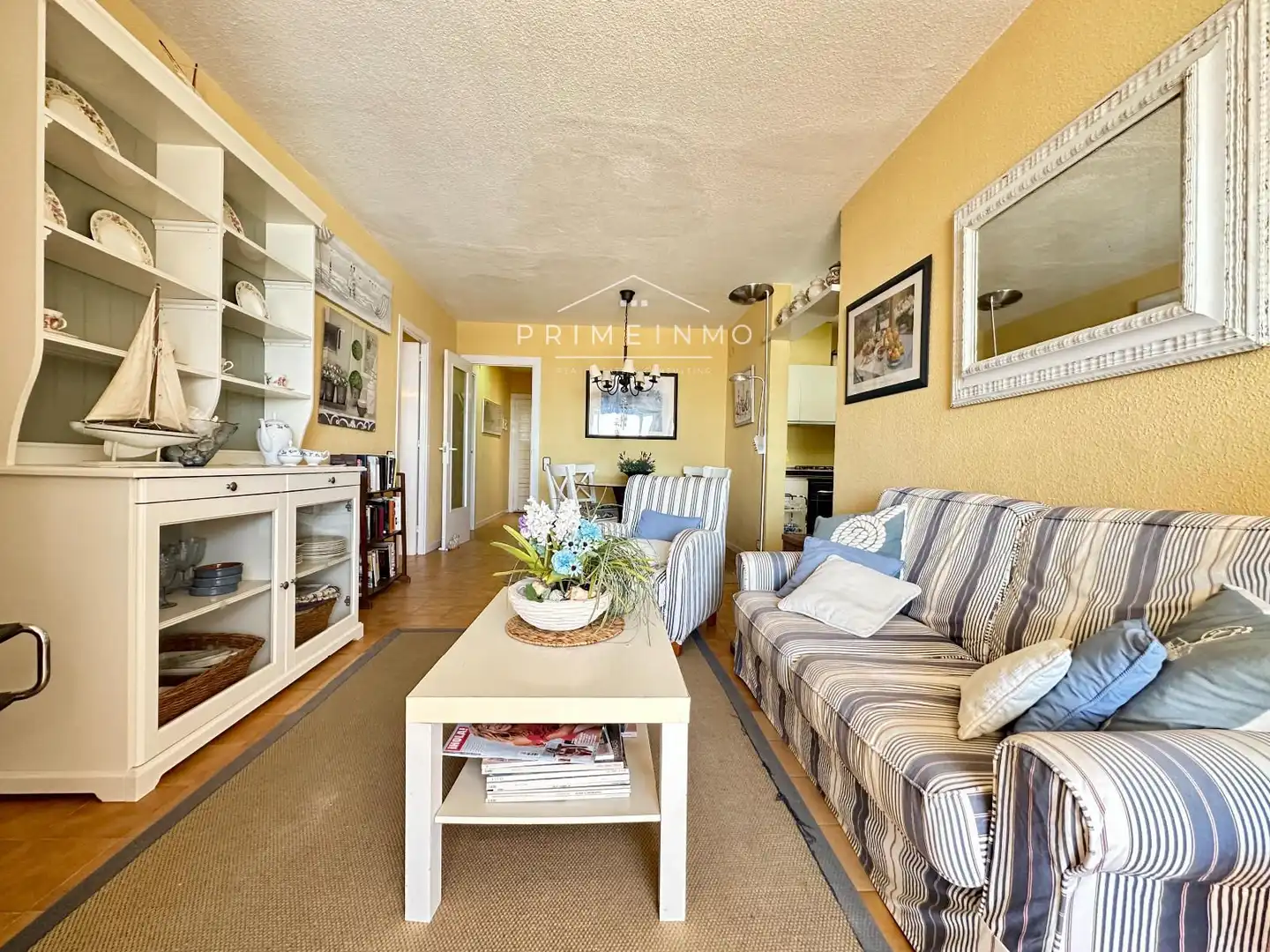 Wohnzimmer von Dachboden zum Verkauf in L'Ametlla de Mar  mit Terrasse, Abstellraum und Schwimmbad