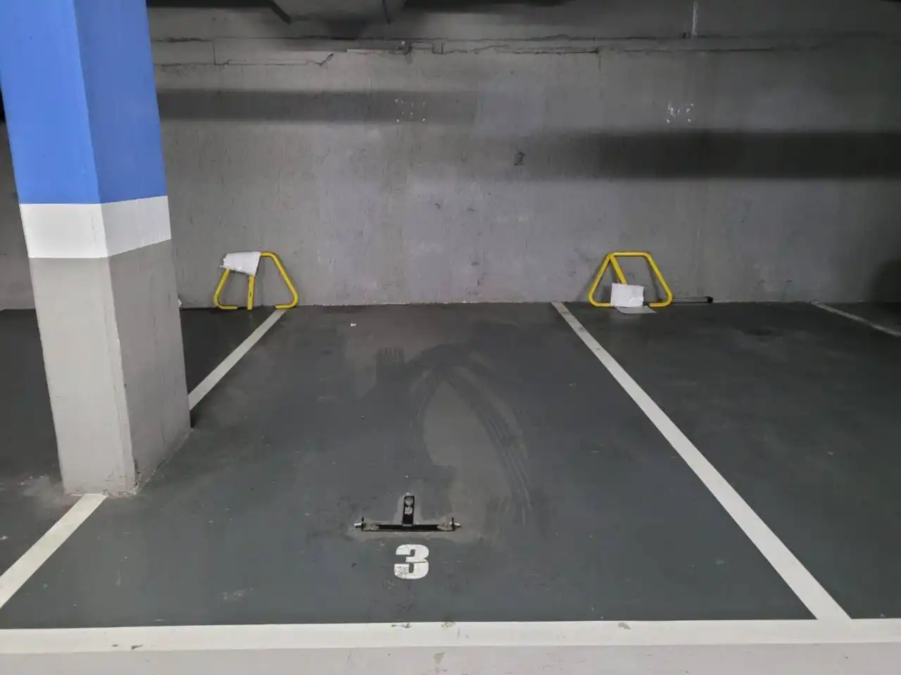 Parkplatz von Garage zur Miete in Sabadell