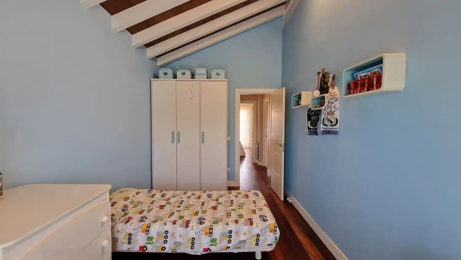 Bedroom of Houses for sale in Polanco  with Heating, Terrace and Storage room