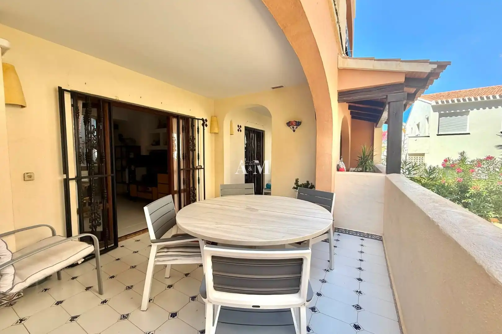 Terrasse von Wohnung zur Miete in Torrevieja mit Klimaanlage, Heizung und Terrasse