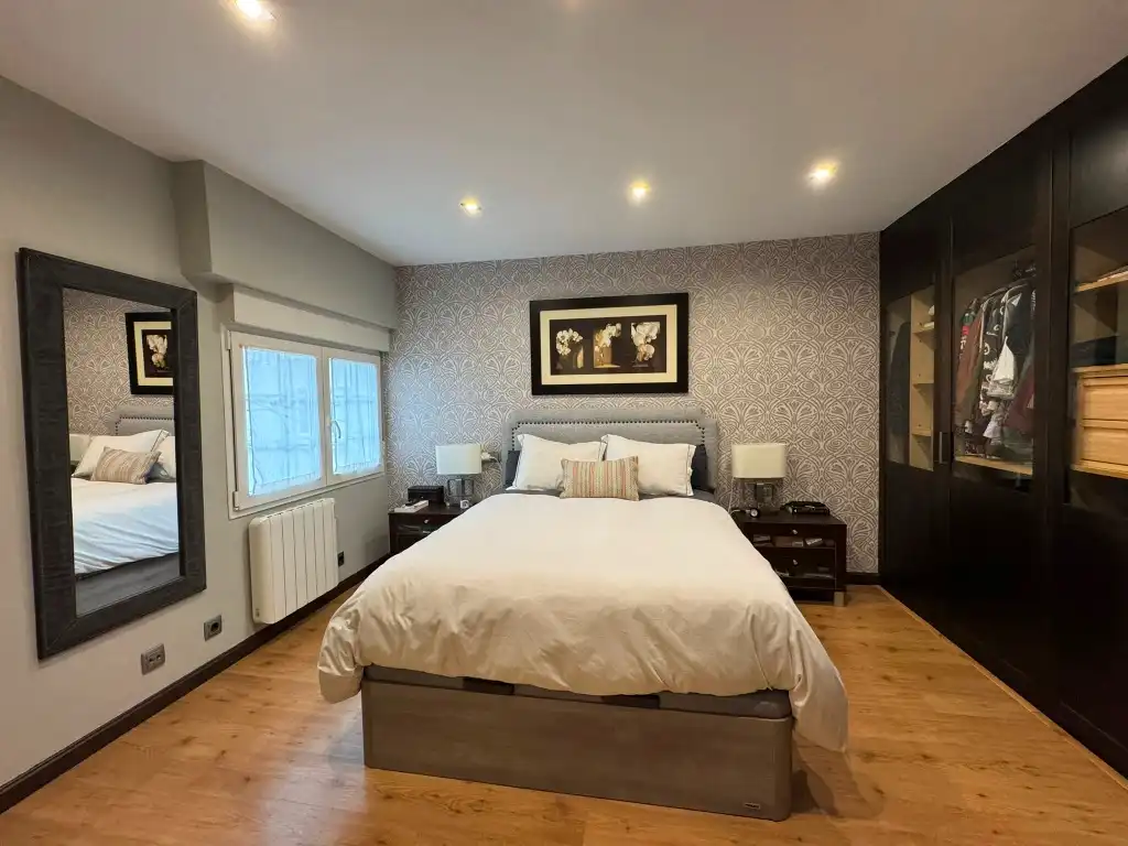 Habitación de Piso en venta en Gijón  con Calefacción, Parquet y Horno