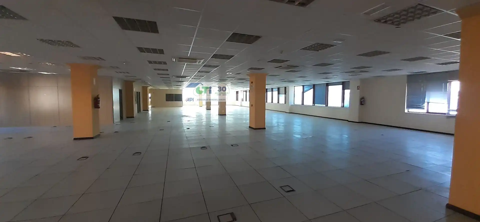 Oficina de lloguer en Zaragoza