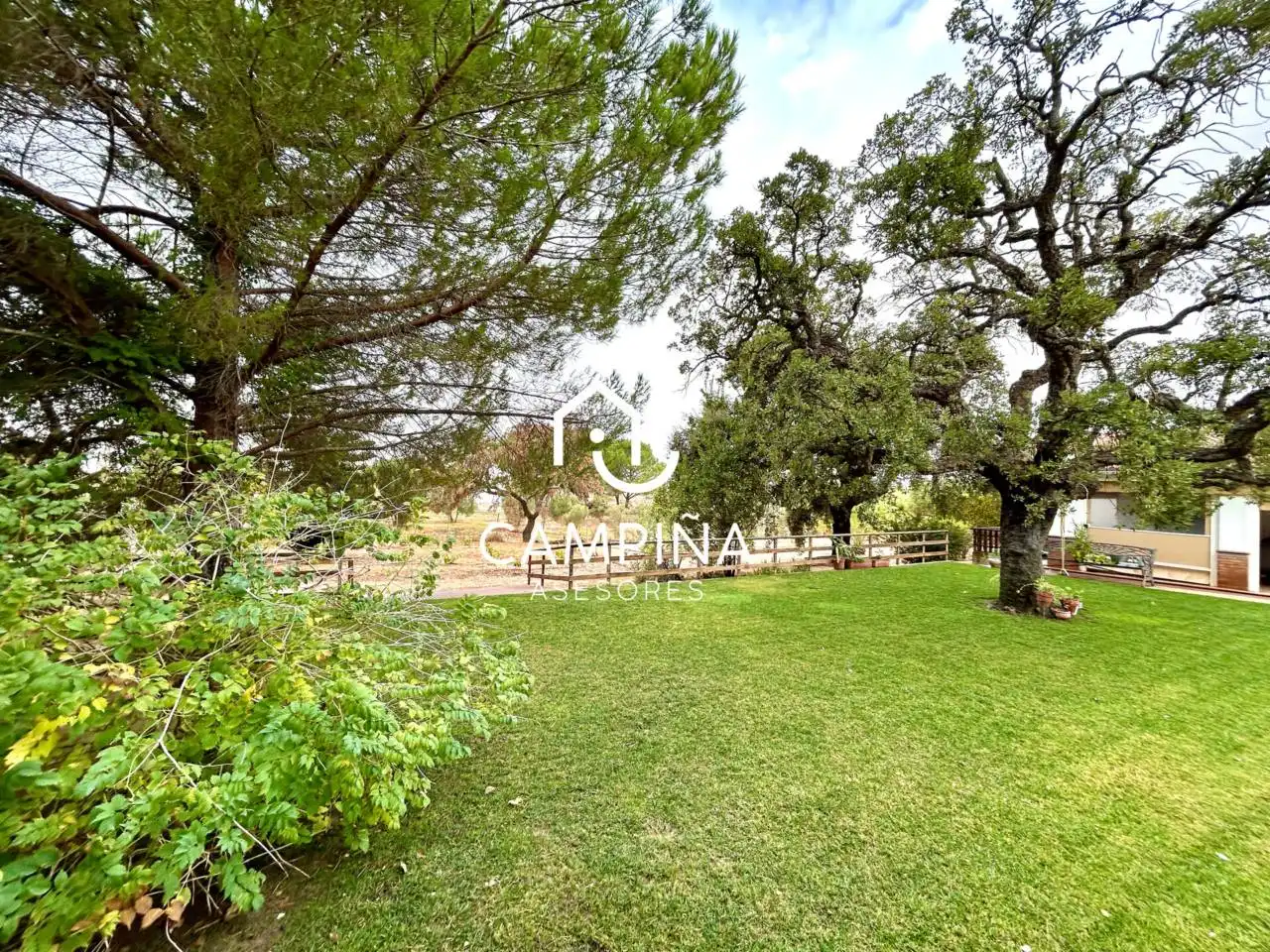 Jardí de Finca rústica en venda en Beas amb Aire condicionat, Jardí privat i Terrassa