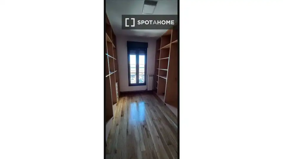 Bedroom of Apartments for share in Camargo  with Air Conditioner, Heating and Terrace