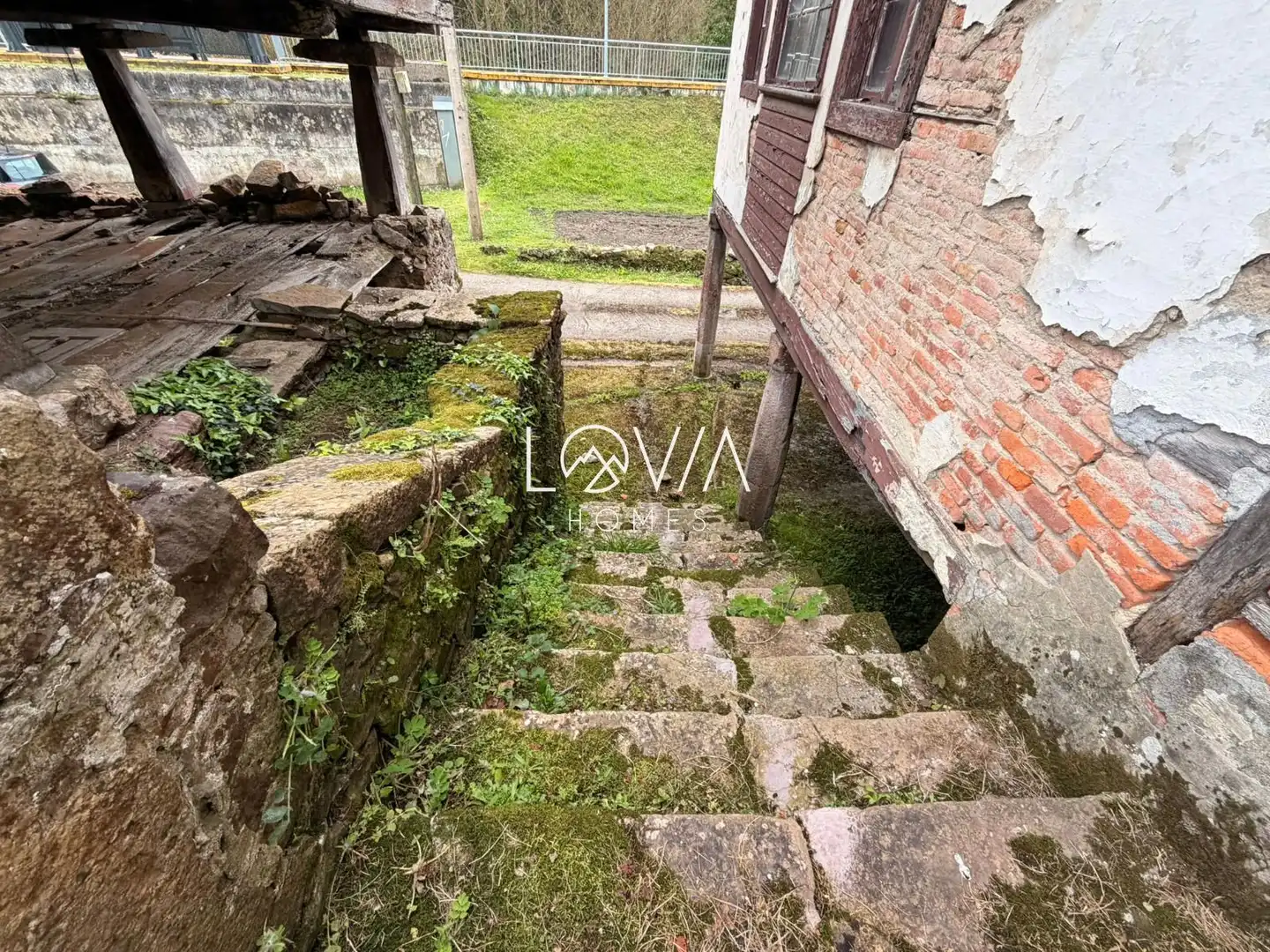 Casa o xalet en venda en Pravia amb Jardí privat
