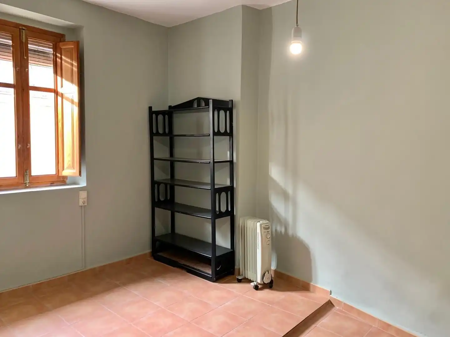 Habitación de Piso de alquiler en Valencia con Calefacción