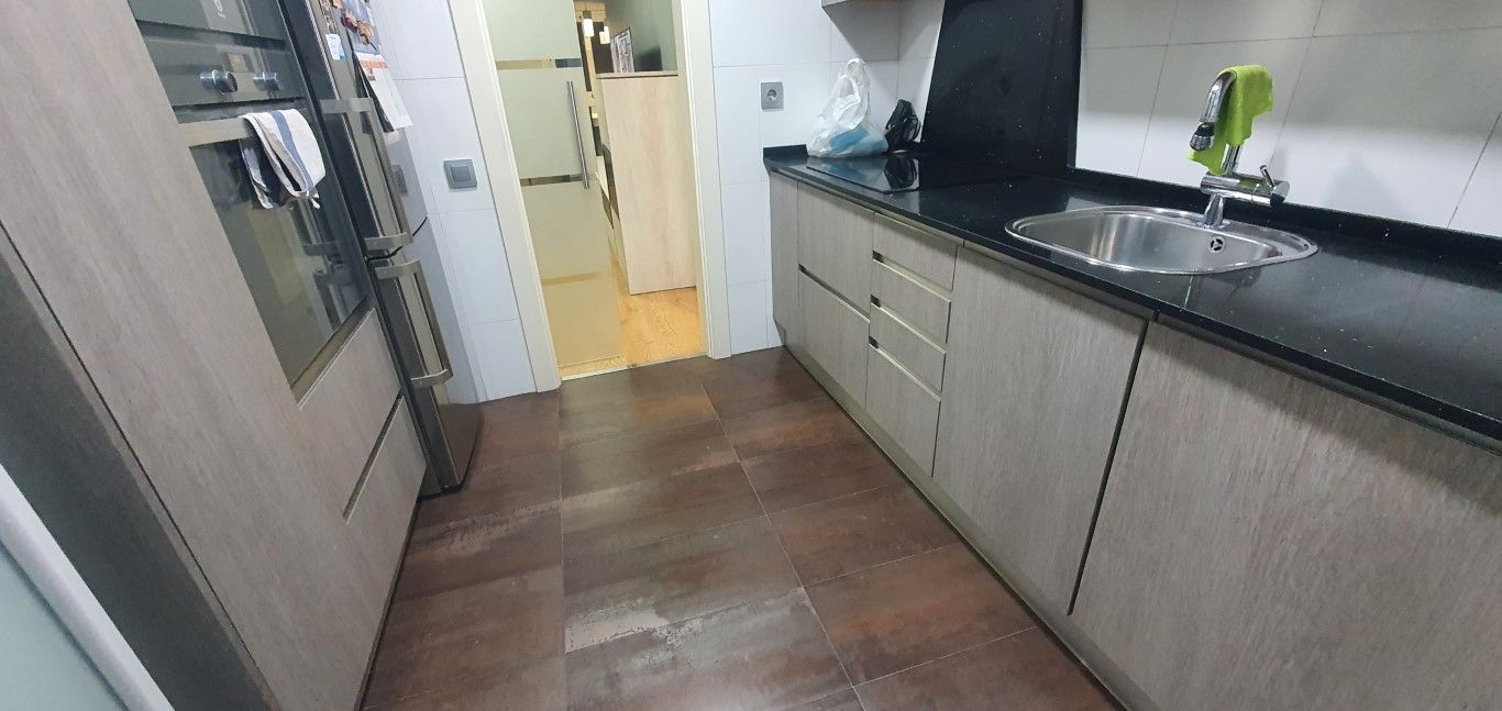 Pis en venda a Carrer de Quevedo, La Salut, Salut - Lloreda