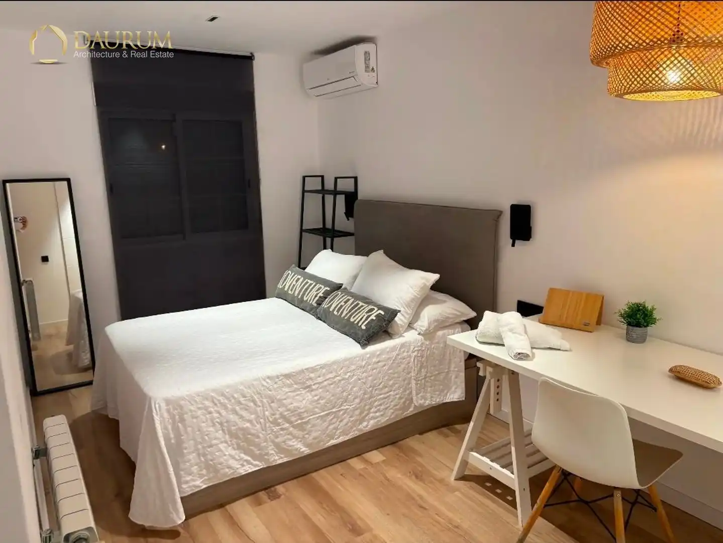 Habitación de Casa adosada en venta en Aldaia con Aire acondicionado, Calefacción y Terraza