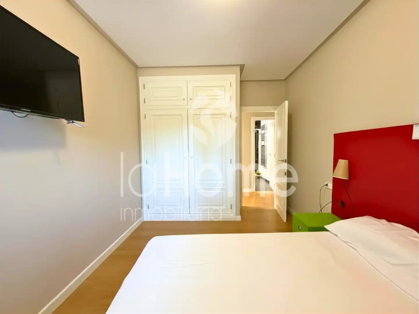 Habitación de Casa o chalet en venta en Paterna con Aire acondicionado, Calefacción y Jardín privado