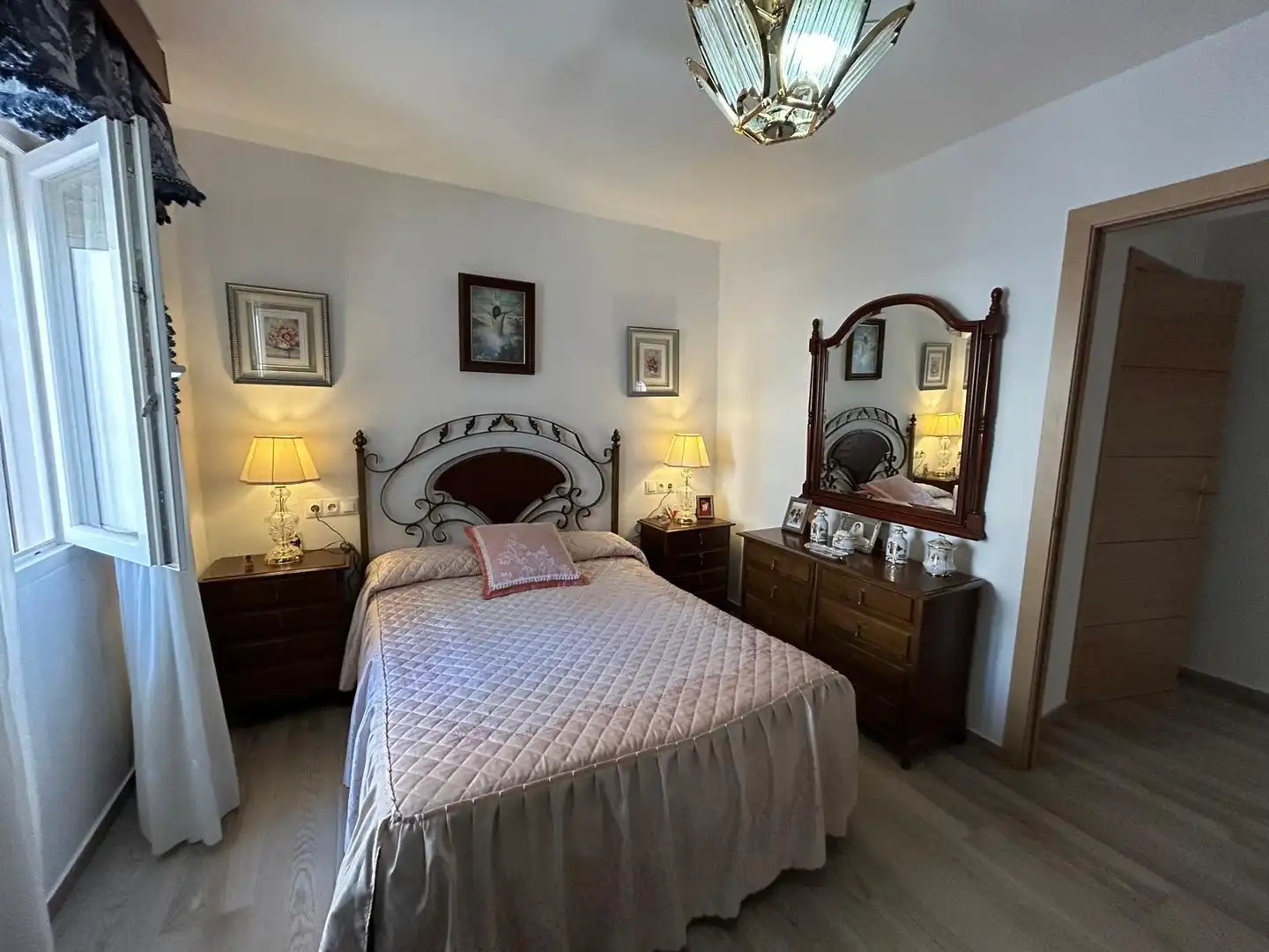 Habitación de Casa o chalet en venta en Antequera con Calefacción, Jardín privado y Trastero