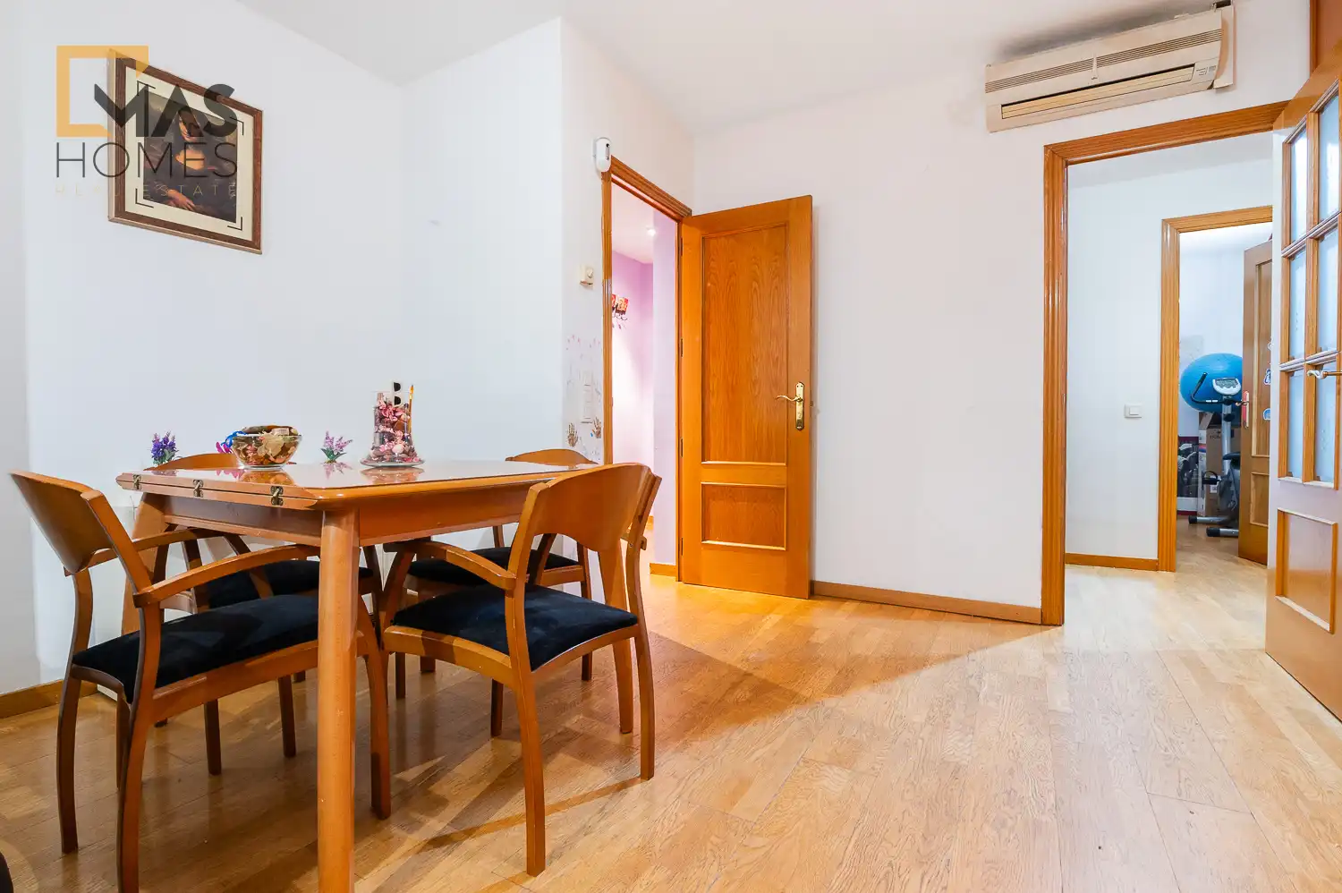 Esszimmer von Wohnung zum Verkauf in Terrassa mit Klimaanlage, Heizung und Terrasse