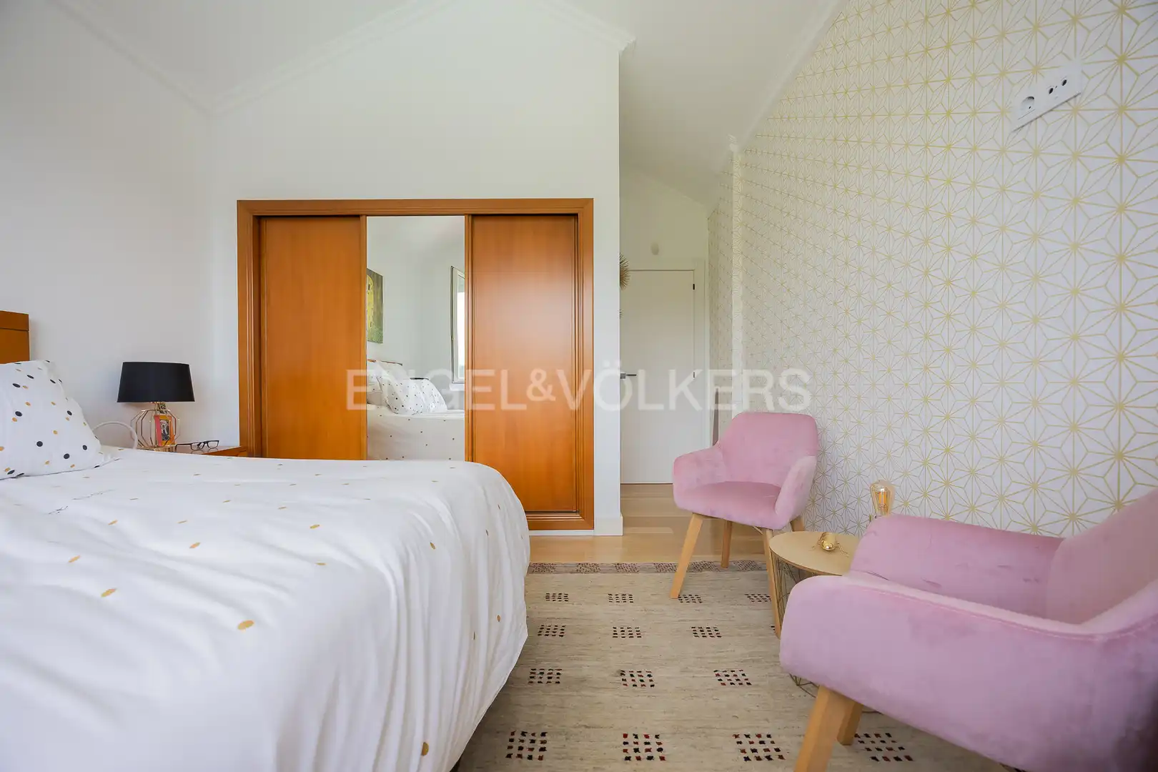 Habitación de Casa adosada en venta en Larrabetzu con Aire acondicionado, Calefacción y Jardín privado