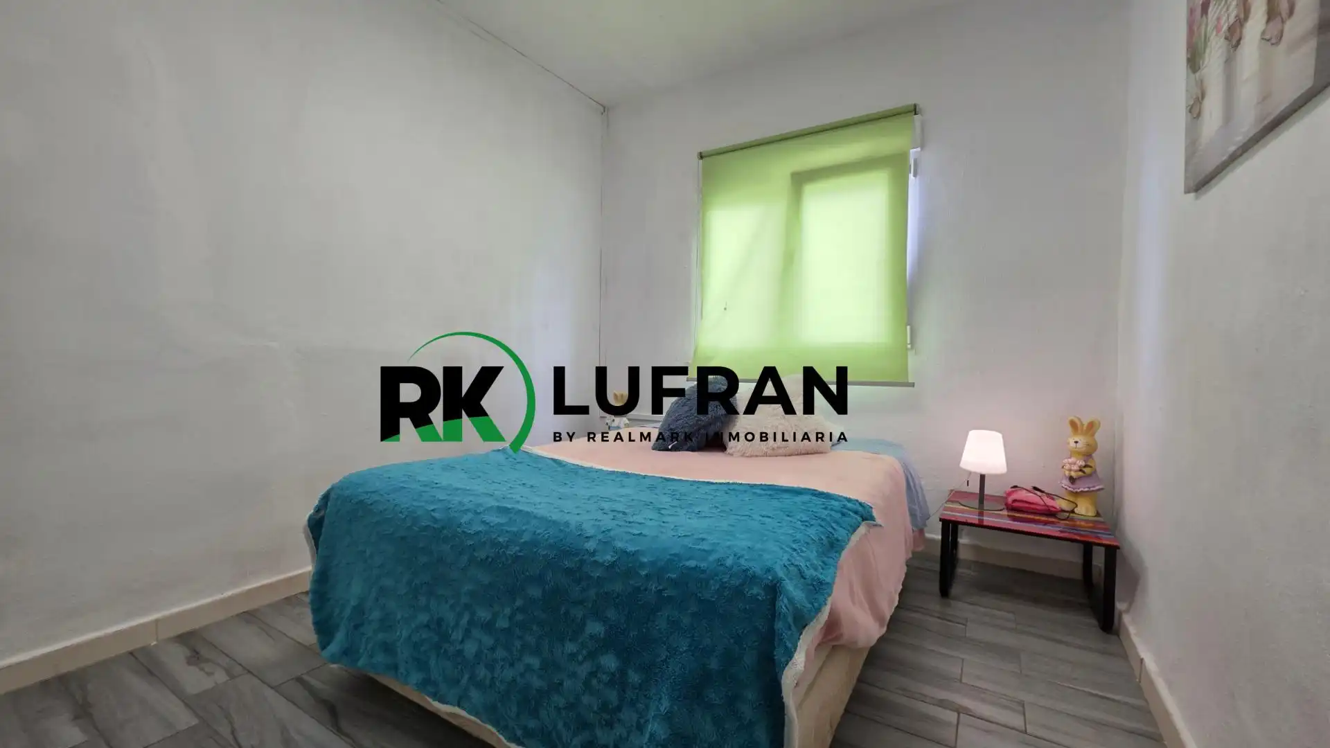 Habitación de Casa o chalet en venta en Alicante / Alacant con Jardín privado y Piscina