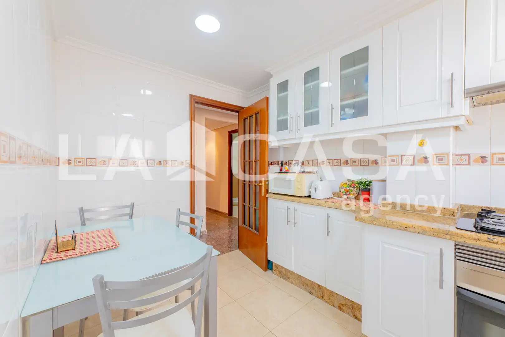 Cocina de Piso en venta en Valencia con Balcón