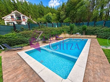Casa con piscina in vendita a Lemoa
